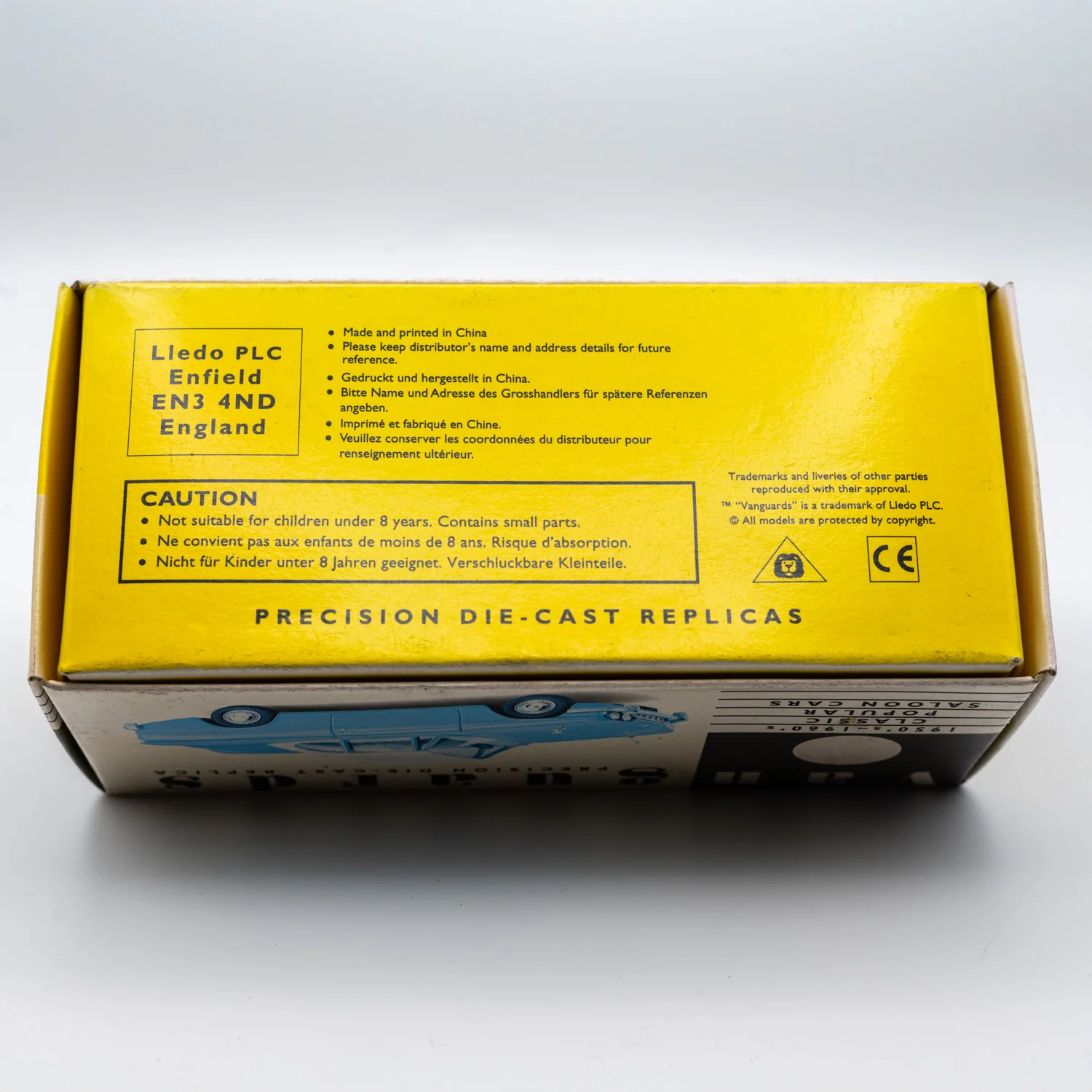 Vanguards 1:43 Ford Capri 109E 'Turquoise/White' - Image 3